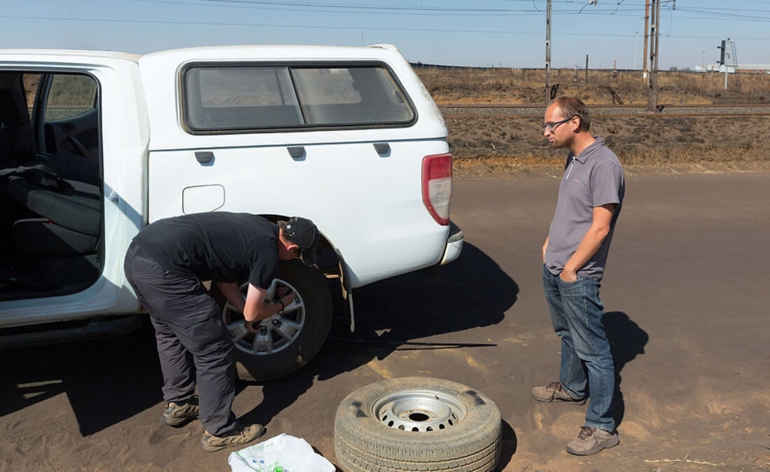 Roadside Tire Change Service | Tow Service Allentown, PA